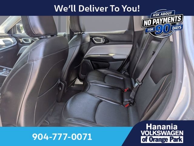 Used 2022 Silver Jeep Limited image 14
