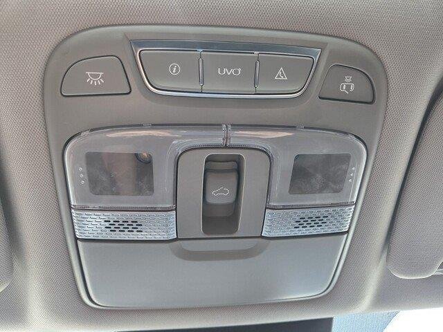 Used 2022 Gravity Grey Kia EX image 21