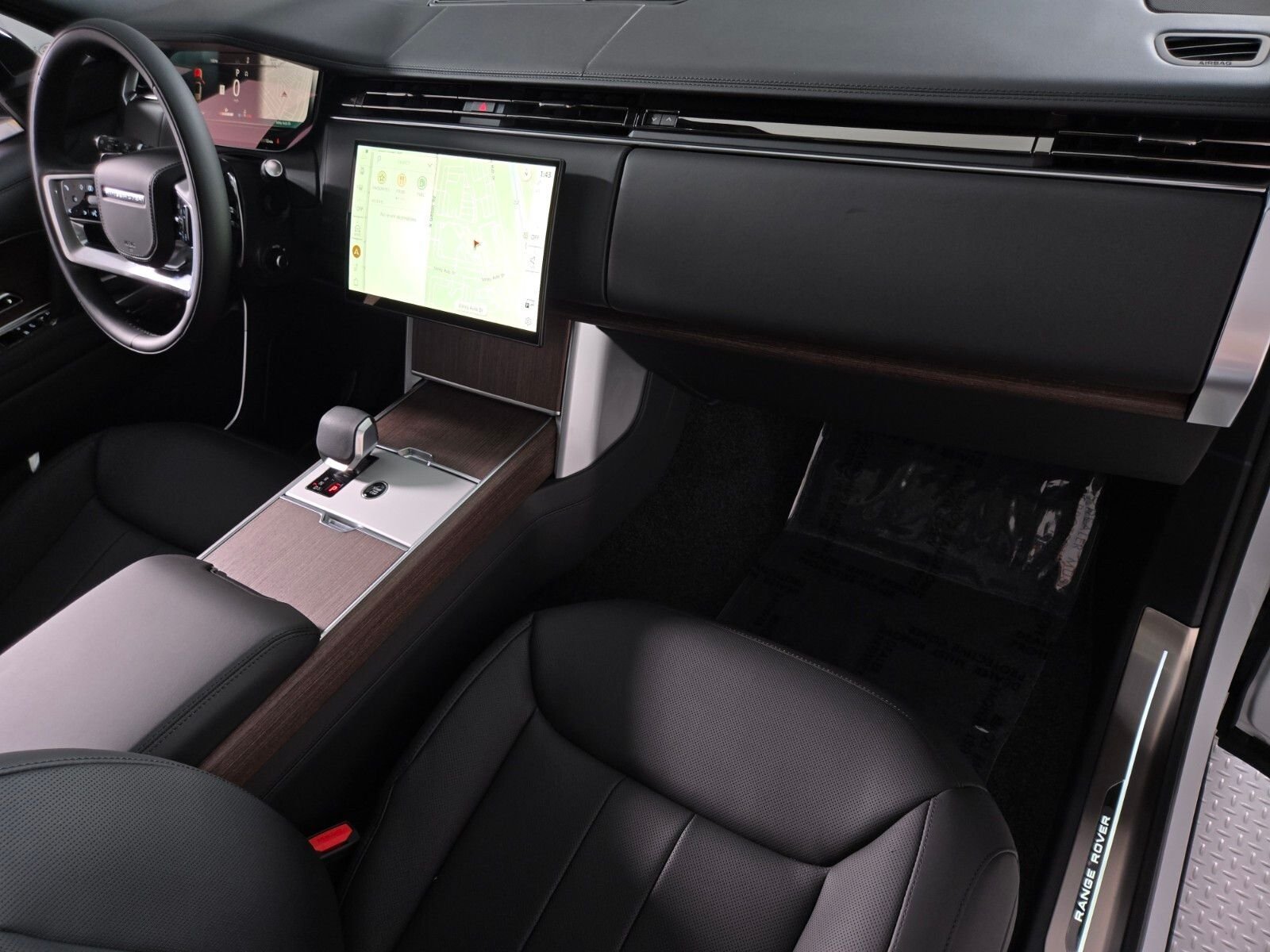 New 2026 Fuji White Land Rover SE image 19