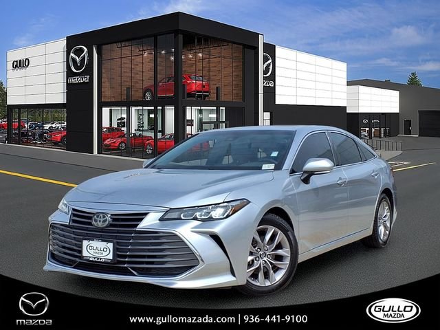 2019 Toyota Avalon XLE's photo