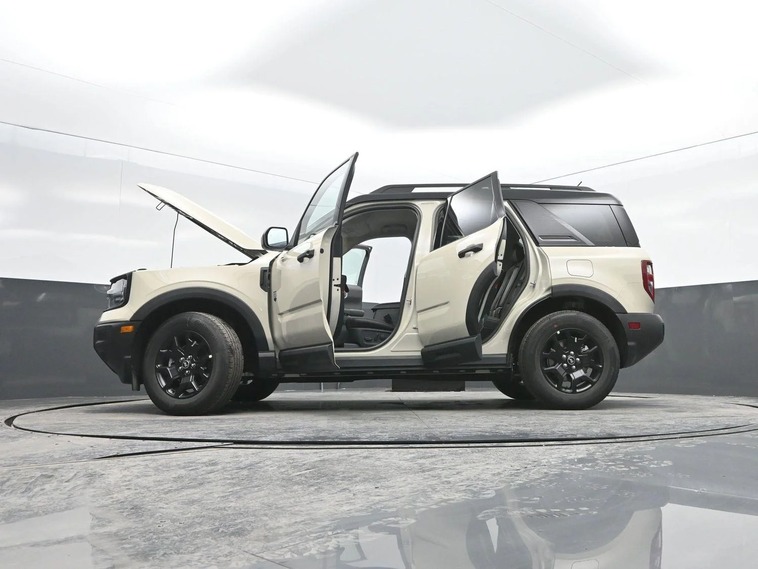 New 2025 Desert Sand Ford Big Bend® image 48