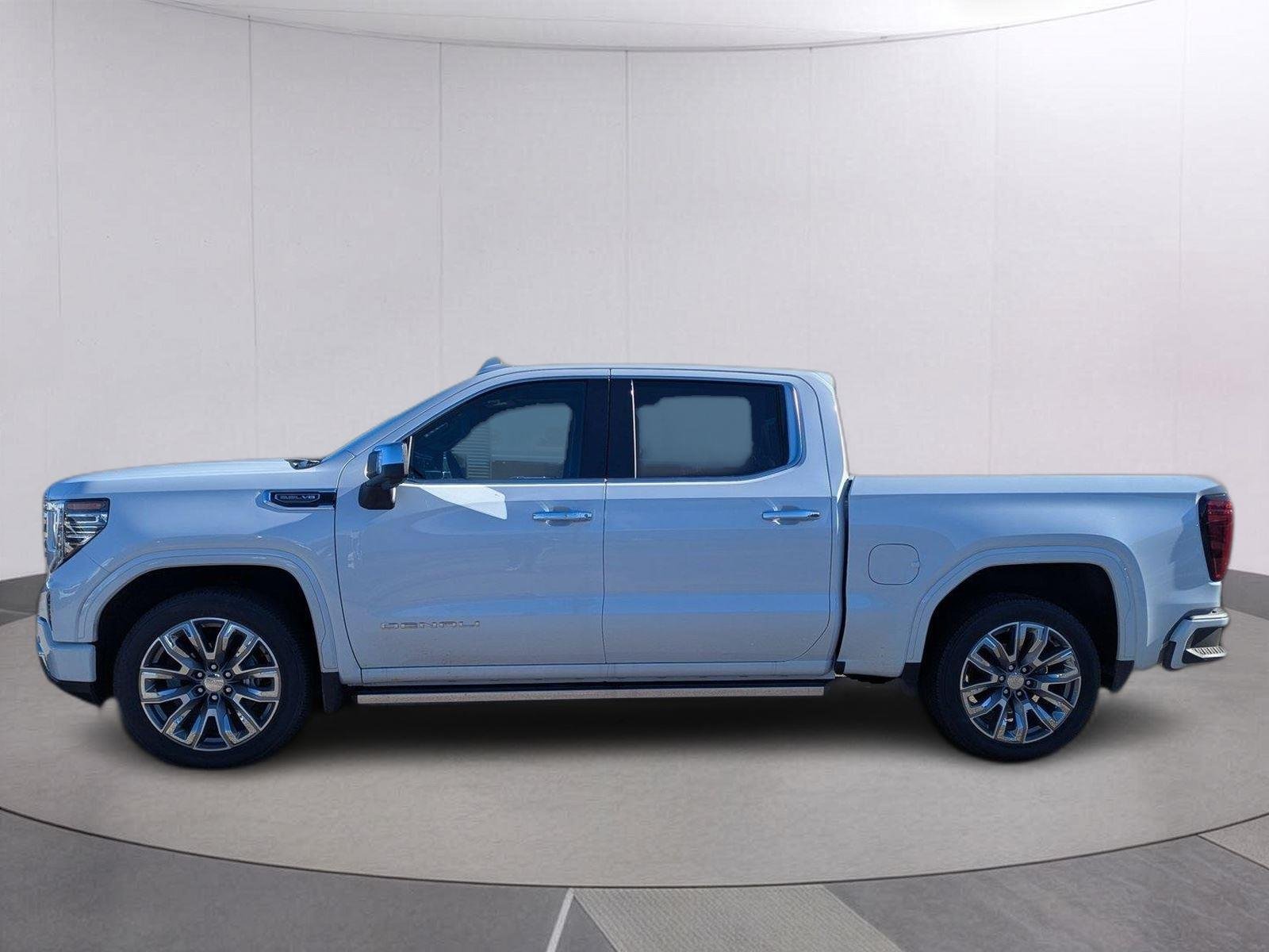2026 GMC Sierra 1500 Denali - Photo 6