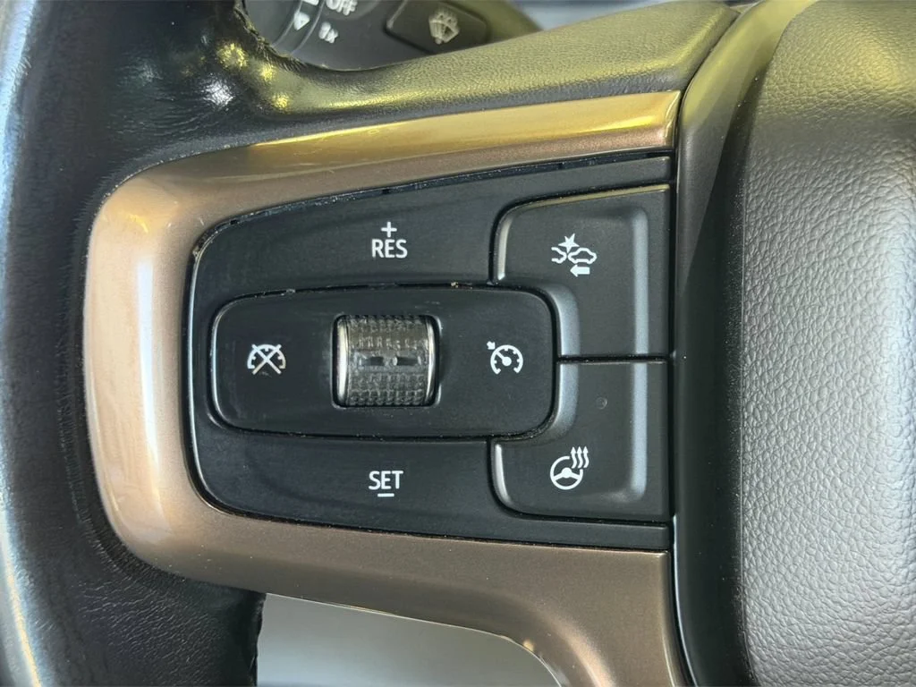 Used 2021 IRIDESCENT PEARL TRICOAT Chevrolet High Country image 34