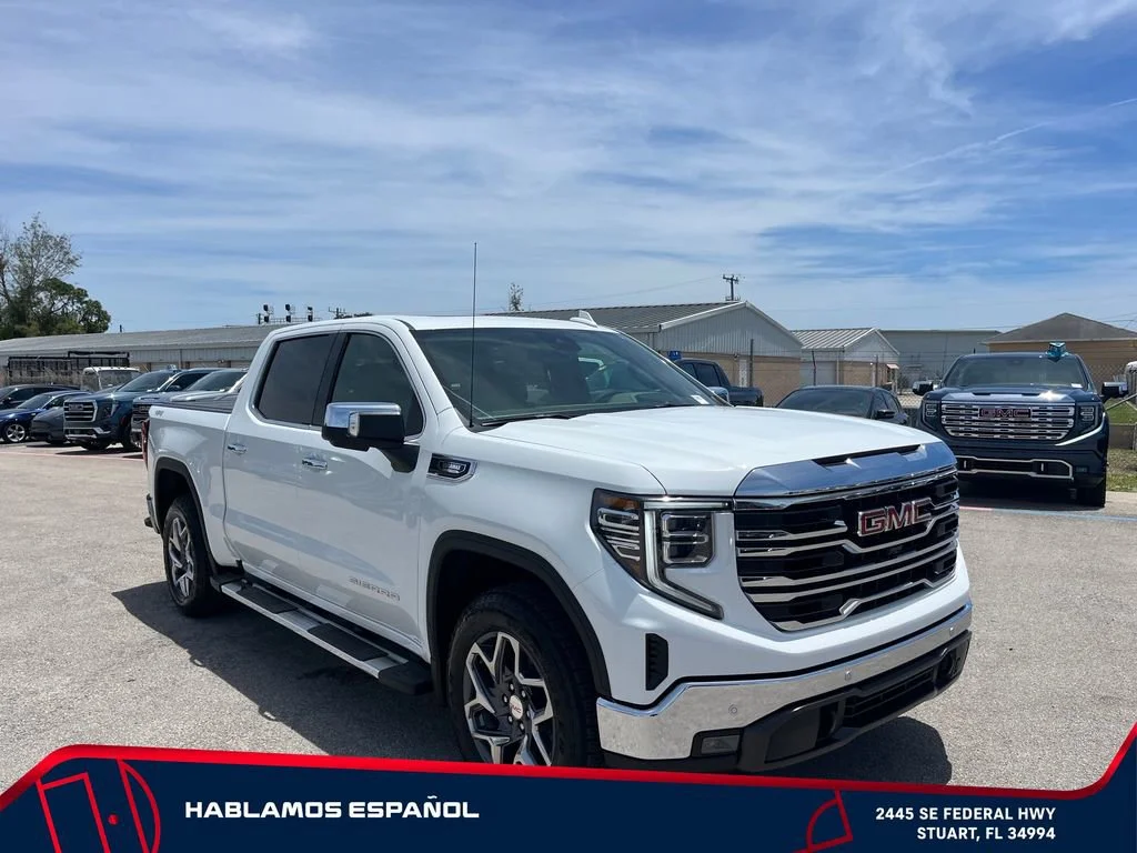 New 2026 Summit White GMC SLT image 2
