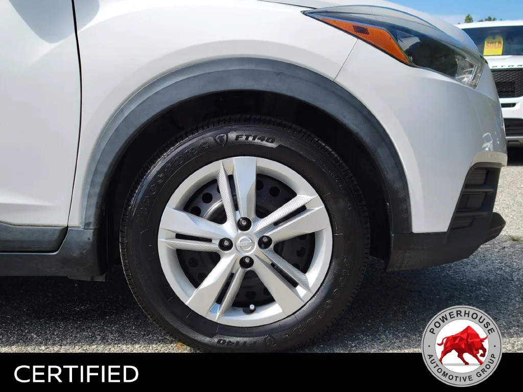 Used 2020 White Nissan S image 12