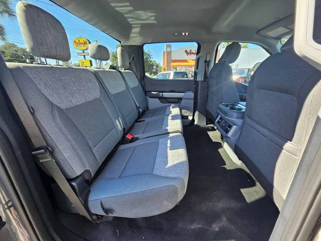 New 2027 Gray Ford XLT image 27