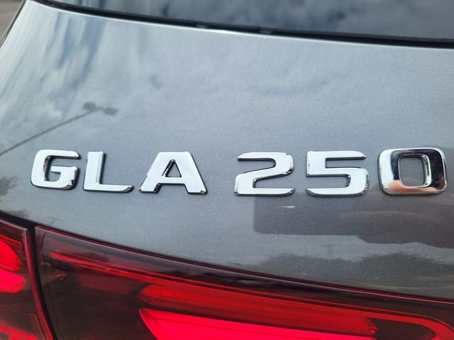 New 2026 Mountain Grey Metallic Mercedes-Benz GLA 250 image 14