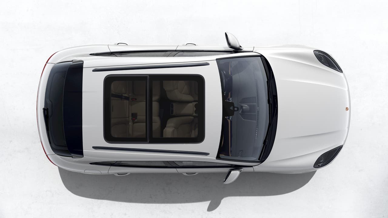 New 2026 Carrara White Metallic Porsche S image 5