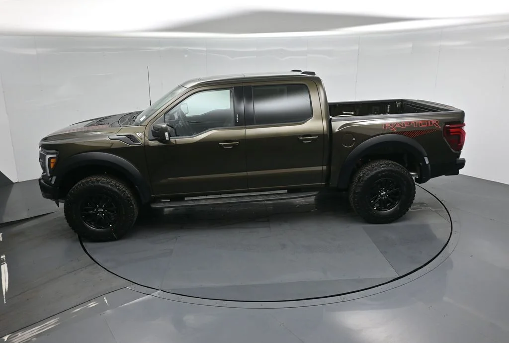 New 2026 Green Ford Raptor image 43