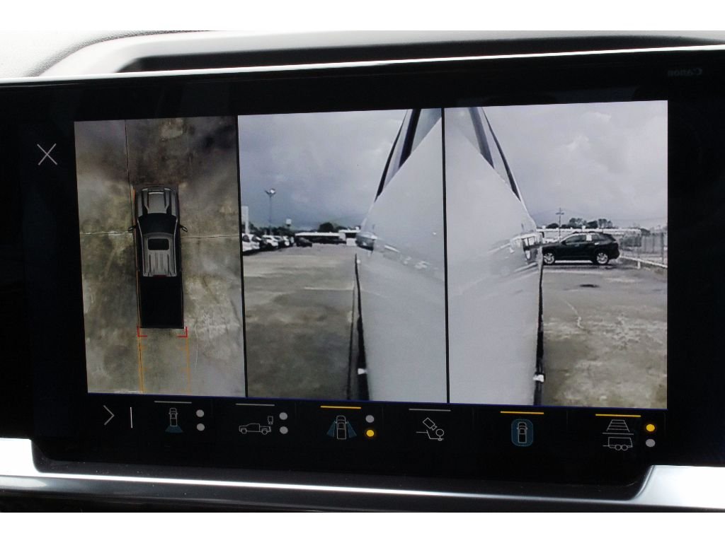 Used 2024 Summit White Chevrolet LTZ image 21