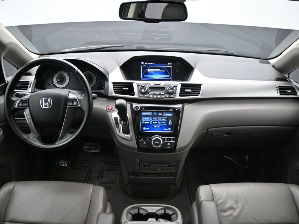 Used 2015 Gray Honda EX-L image 12