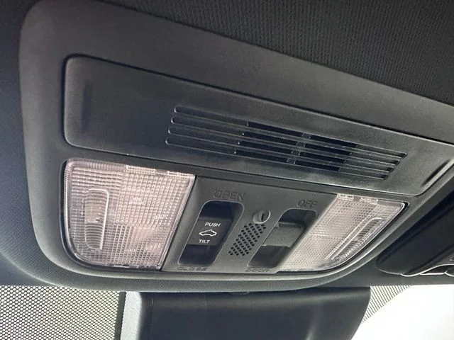 Used 2020 Black Honda Si image 29