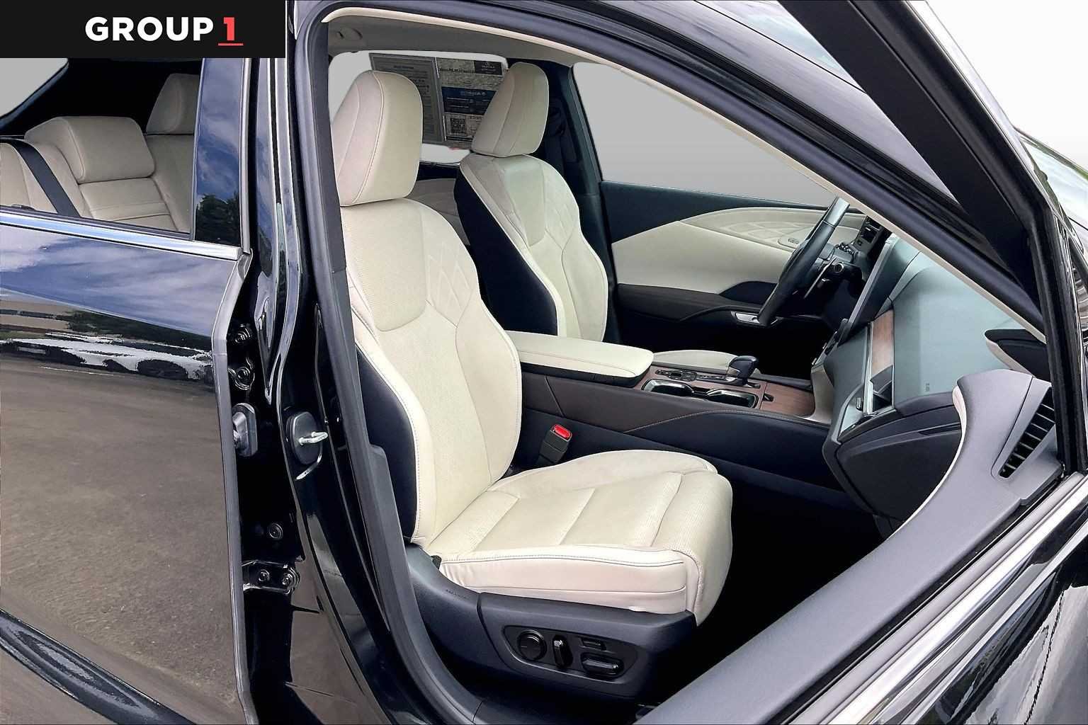 Certified Used 2023 CAVIAR Lexus Luxury image 8