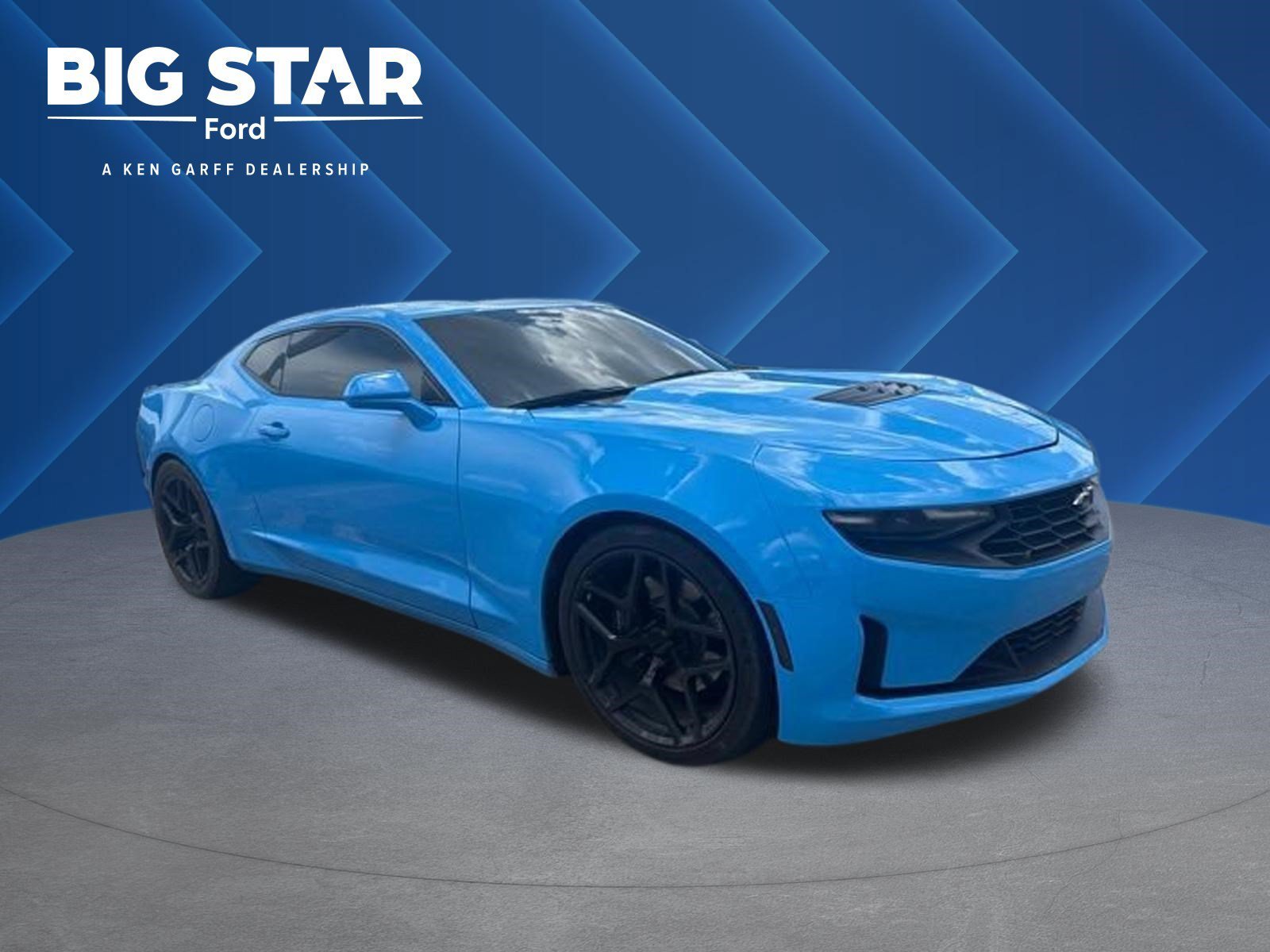 Used 2022 Rapid Blue Chevrolet LT1 image 1