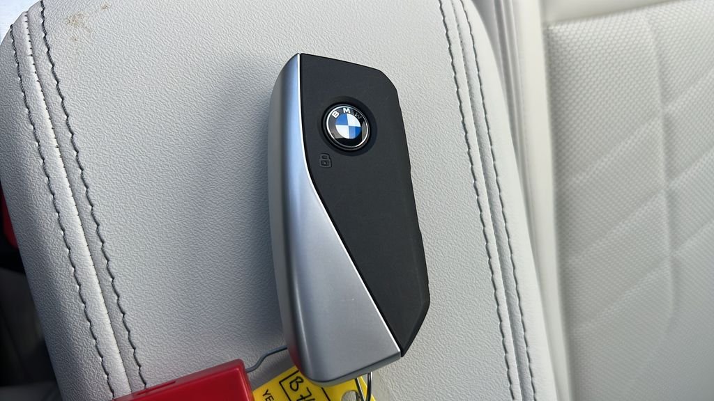 New 2027 Night Dusk Blue Metallic BMW xDrive28i image 23