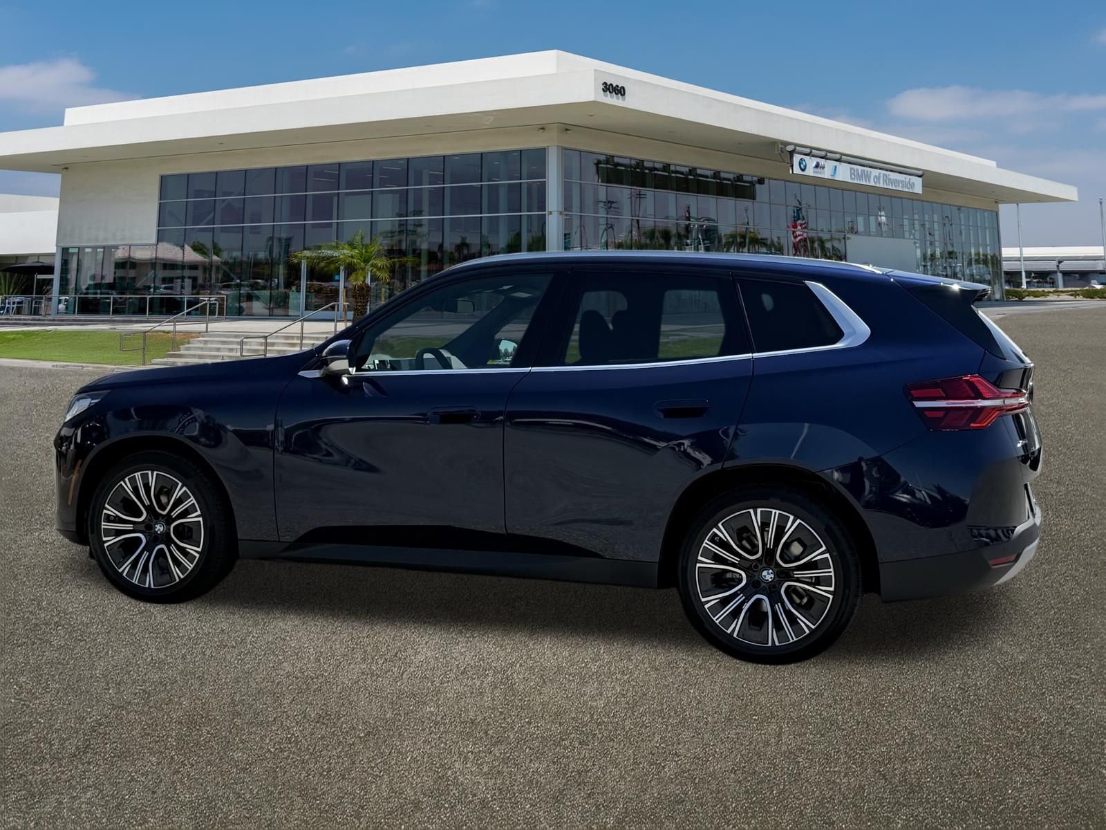 New 2026 Tanzanite Blue II Metallic BMW 30 xDrive image 7