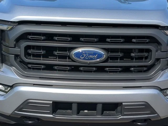 Used 2023 Silver Ford XLT image 35