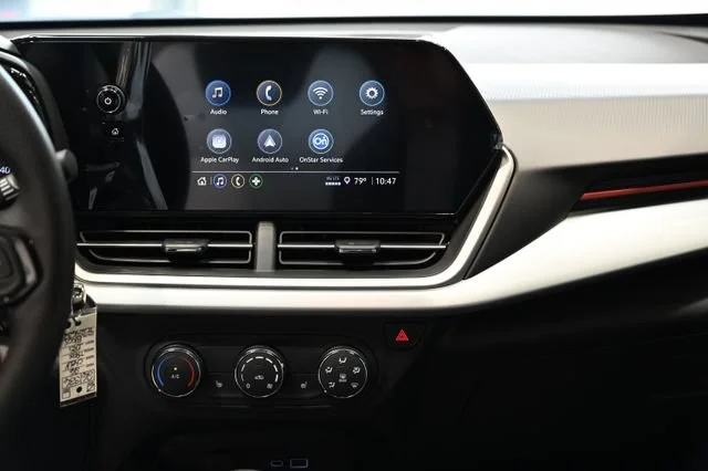 2026 Chevrolet Trax RS - Photo 14