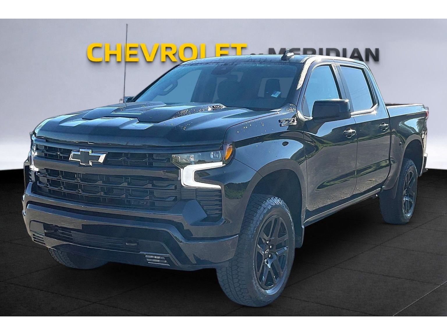 2026 Chevrolet Silverado 1500 LT Trail Boss - Photo 2