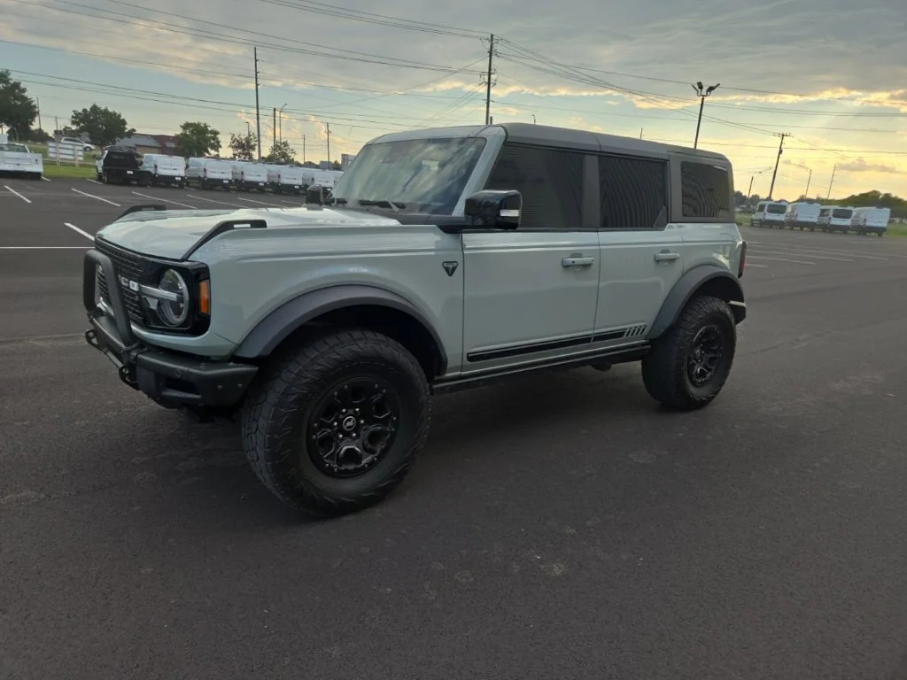 Used 2021 Green Ford First Edition image 3