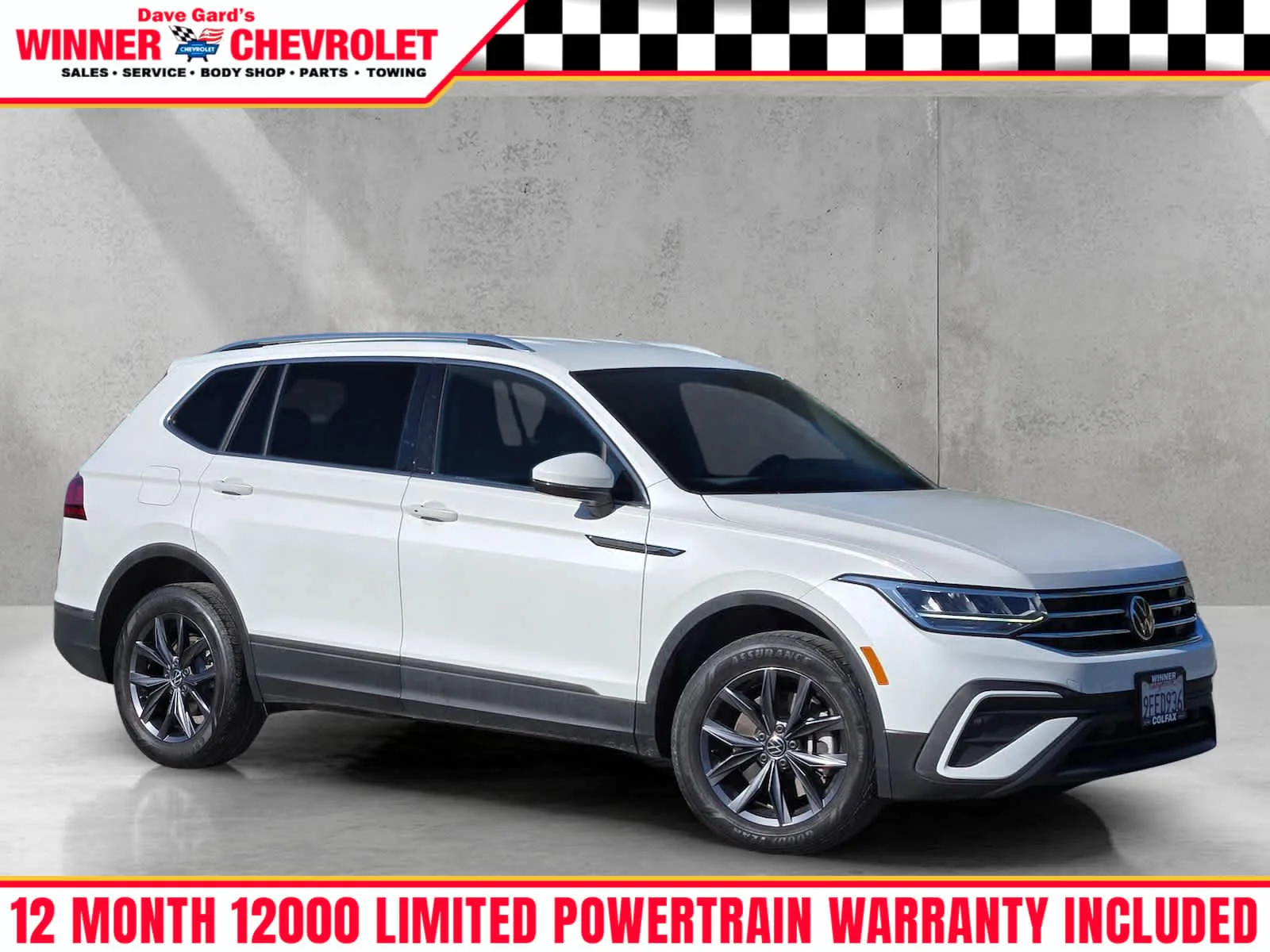 Used 2023  Volkswagen SE image 1