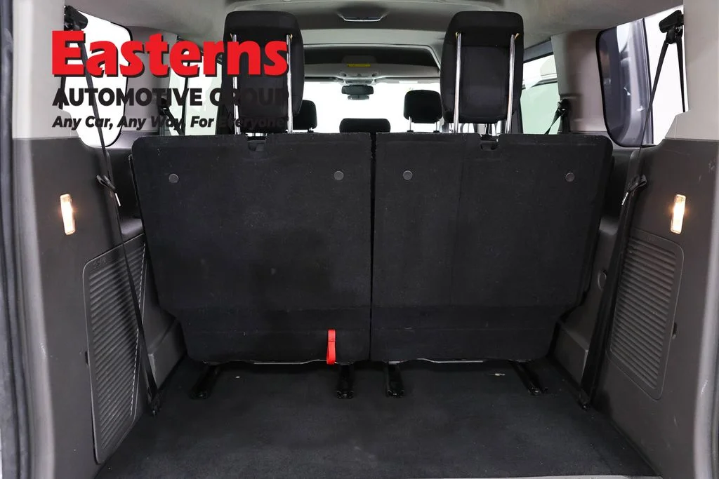 Used 2021 Silver Ford XLT image 9