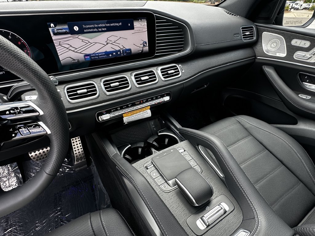 New 2026 MANUFAKTUR Silicon Grey Mercedes-Benz GLS 450 image 70