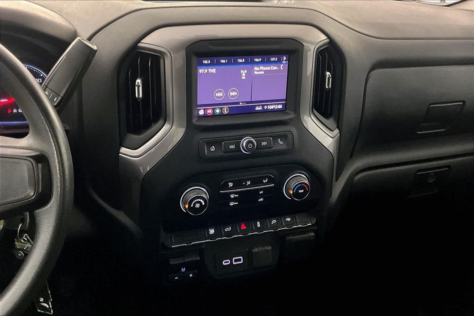 Used 2022 Black Chevrolet Custom image 7