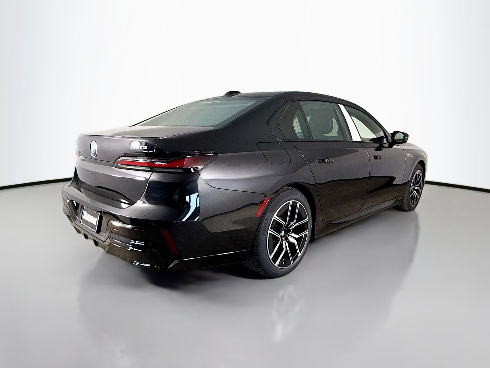 2026 BMW i7 M70 - Photo 7
