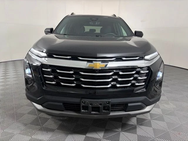 Used 2025 Black Chevrolet LT image 2