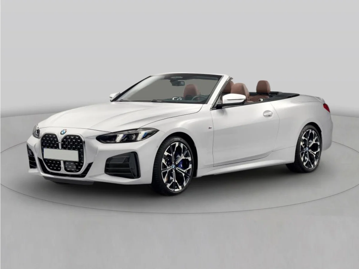 2026 BMW 4 Series M440i Convertible's photo