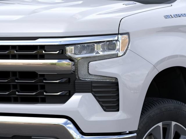 New 2026 Summit White Chevrolet LT image 10