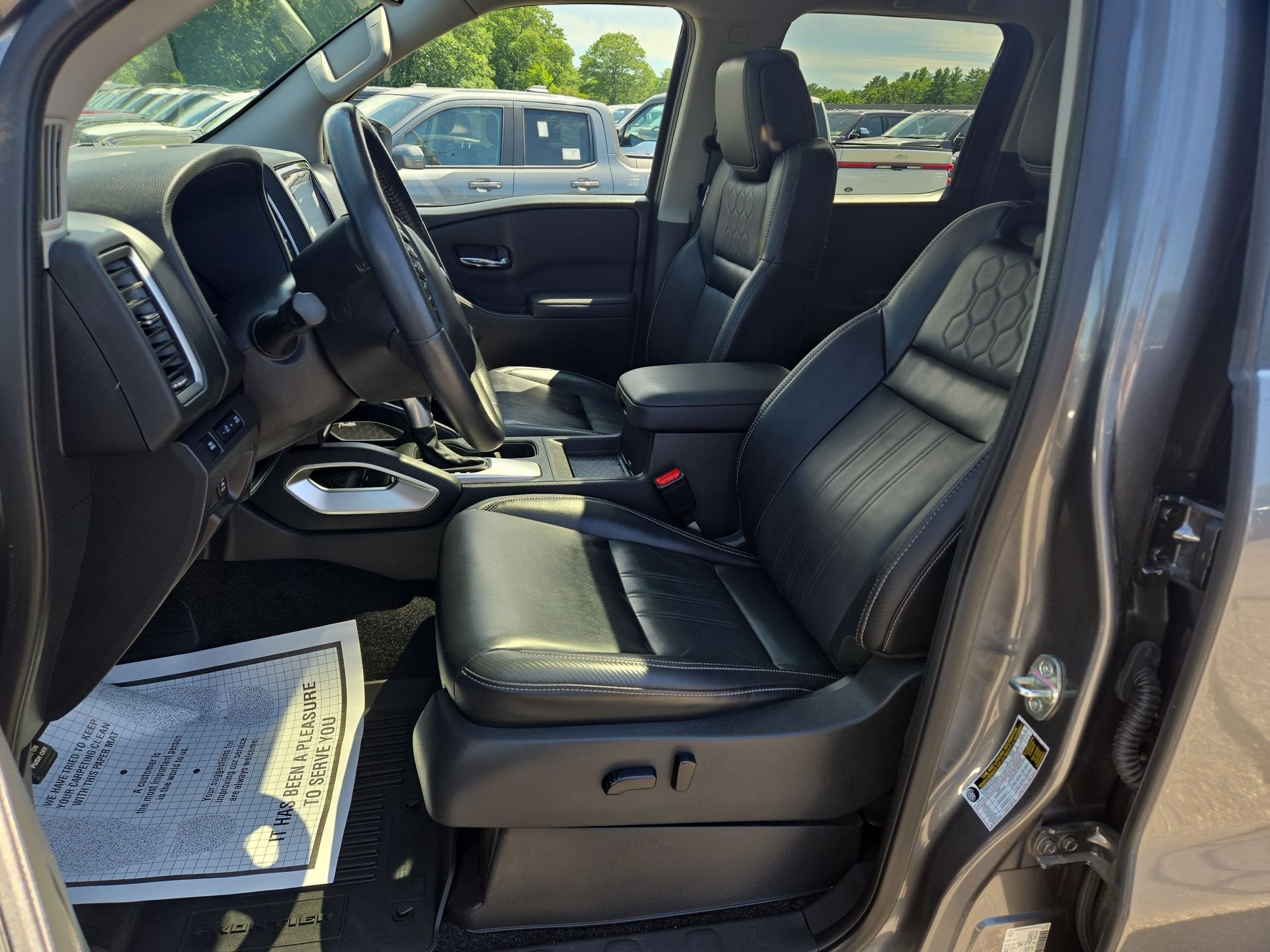 Certified Used 2023 Gun Metallic Nissan SV image 6