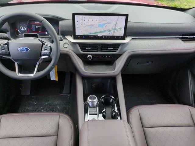 New 2026 Rapid Red Metallic Tinted Clearcoat Ford Platinum™ image 15