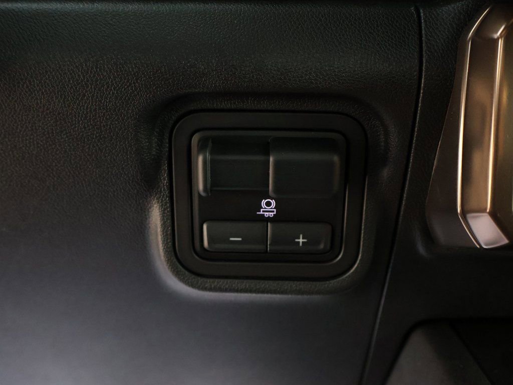 2025 GMC HUMMER EV 3X - Photo 37