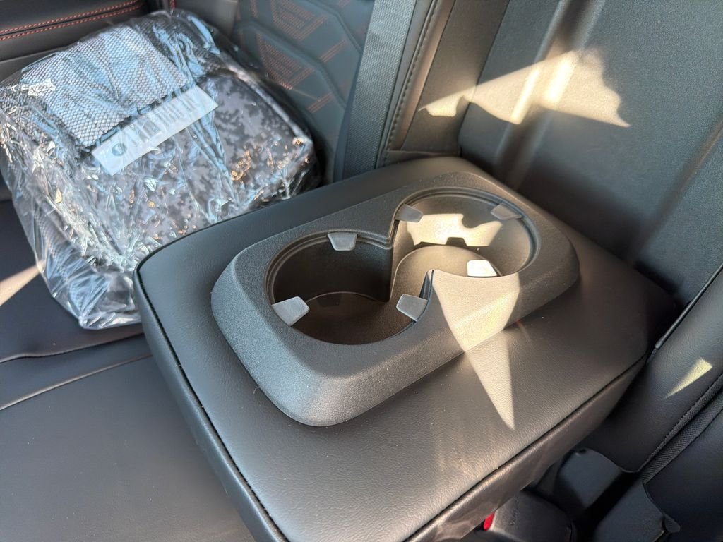 New 2026 Nissan Frontier PRO-4X 4D Crew Cab