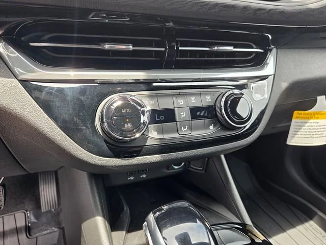 2026 Buick Envista Sport Touring - Photo 23