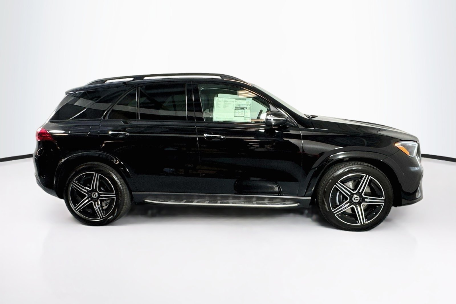 New 2026 Black Mercedes-Benz GLE 450 image 4