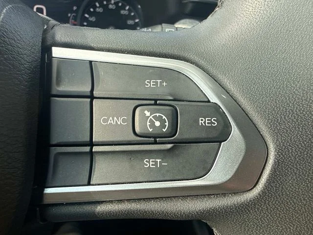 Used 2024 Black Jeep Latitude image 21