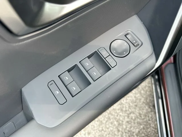 New 2027 Magma Red Matte Kia X-Line S image 17
