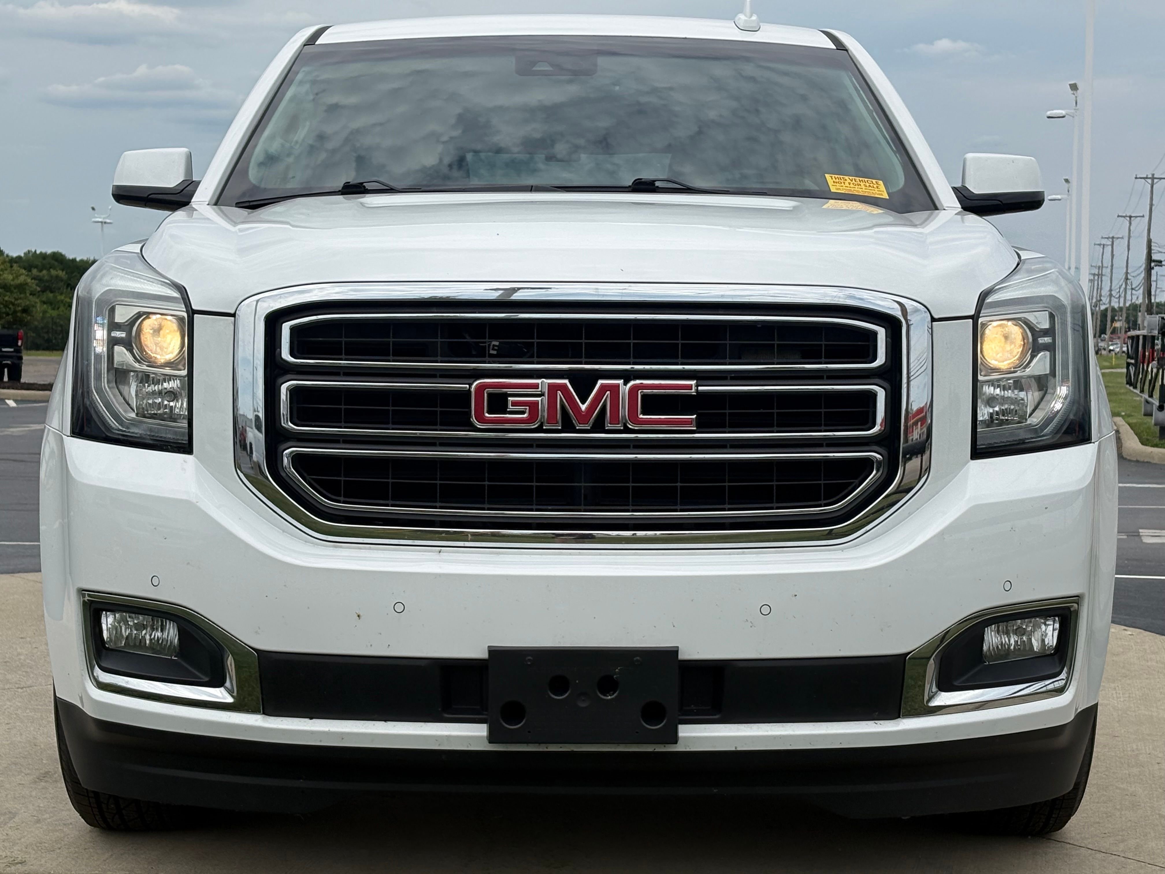 Used 2018 Summit White GMC SLT image 2