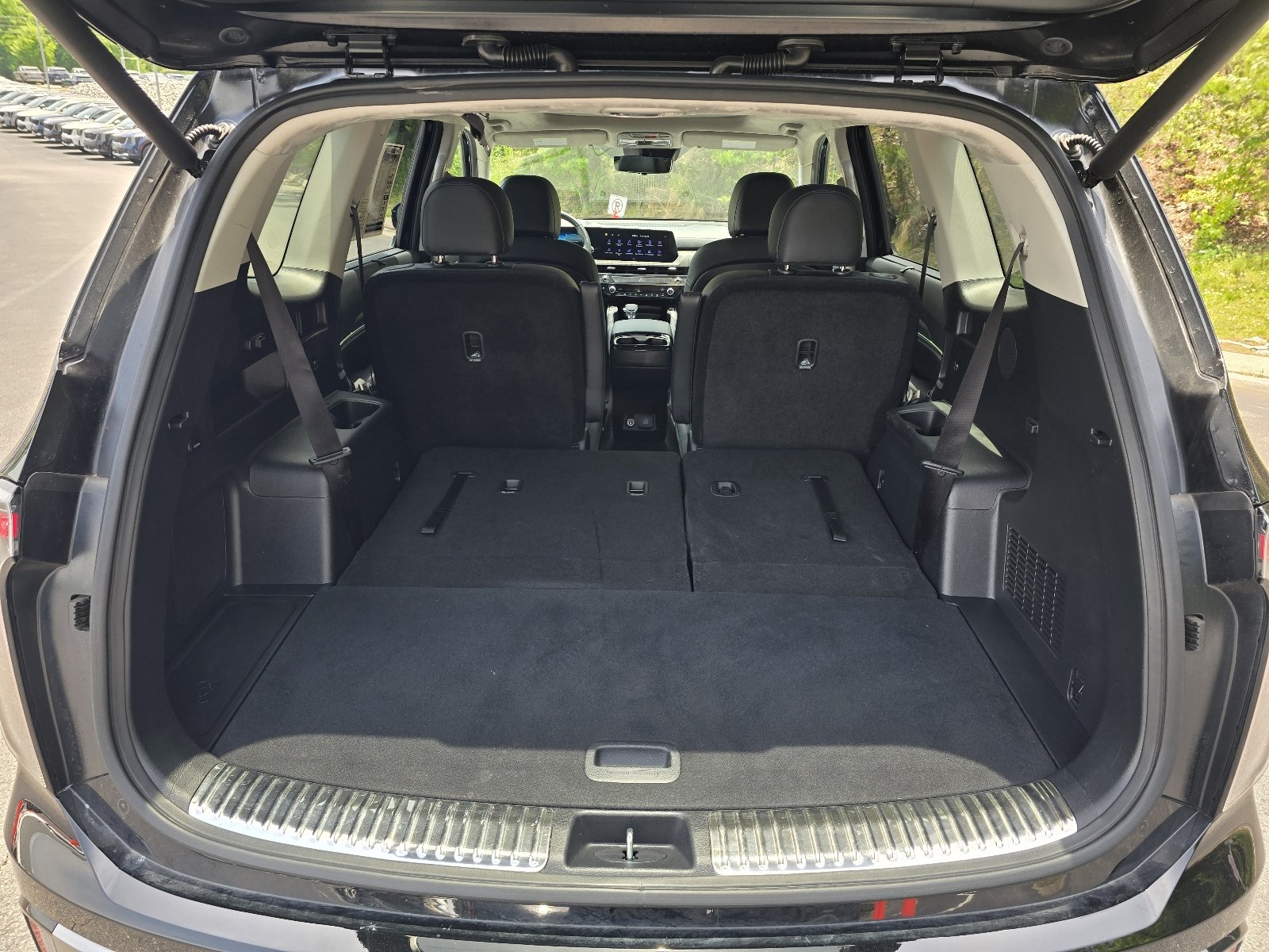 Used 2025 Black Kia SX-Prestige image 25