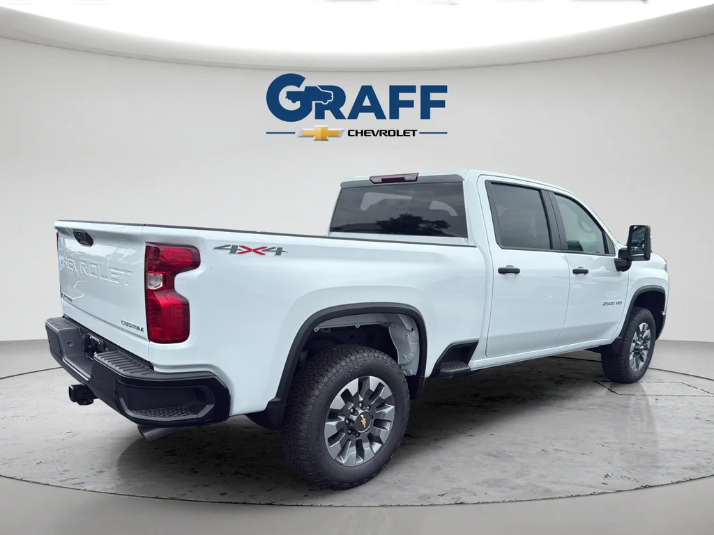 New 2026 Summit White Chevrolet Custom image 8