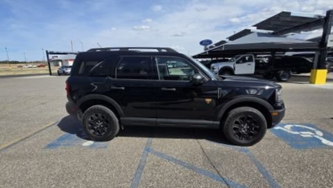 Used 2025 Shadow Black Ford Badlands image 5