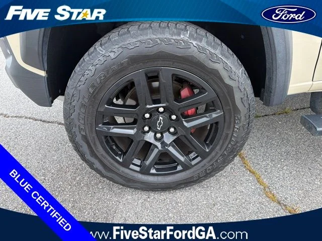 Used 2024  Chevrolet Trail Boss image 8