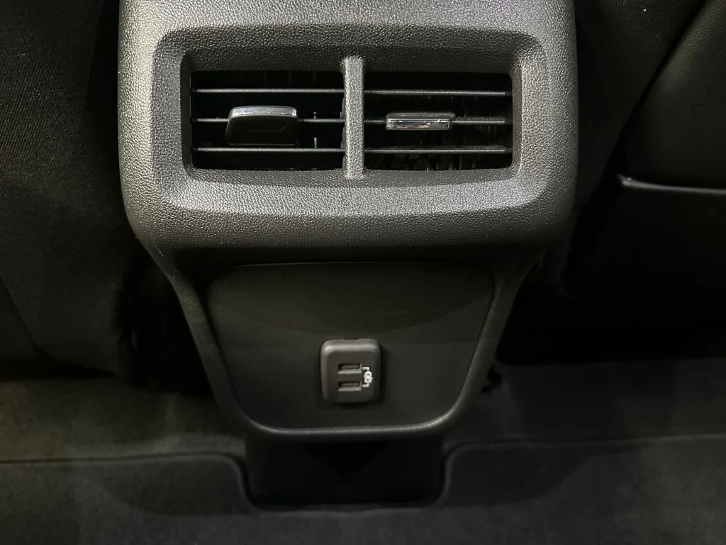 2023 GMC Terrain SLE - Photo 19