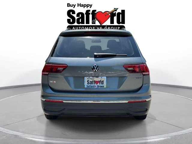 Used 2022 Gray Volkswagen 2.0T S image 7