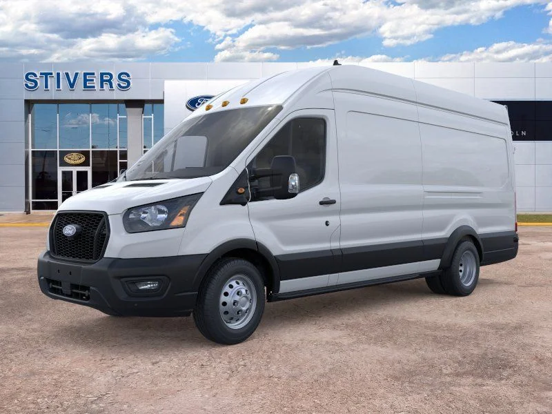 New 2026 Oxford White Ford Base image 2