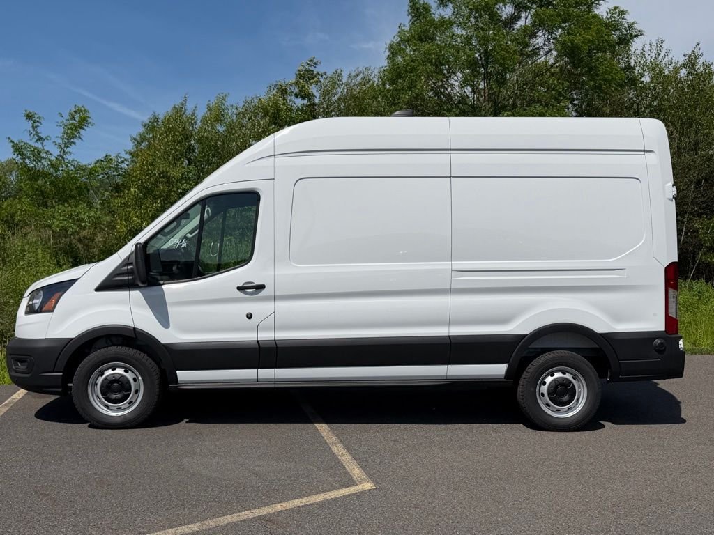 New 2026 Oxford White Ford Cargo Van image 22