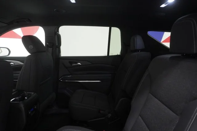 New 2026 Summit White Chevrolet LT image 20